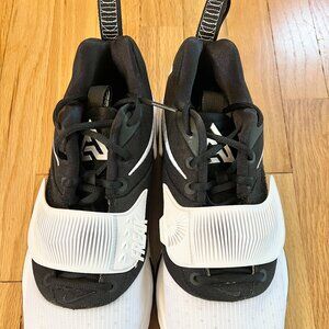 Brand New Nike Zoom Freak 3 Promo Basketball Shoes Black White Size: Mens 12.5